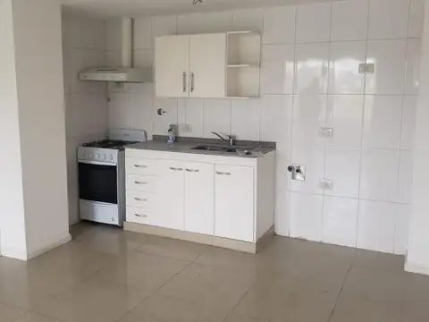 Departamento en Alquiler con 1 cocheras