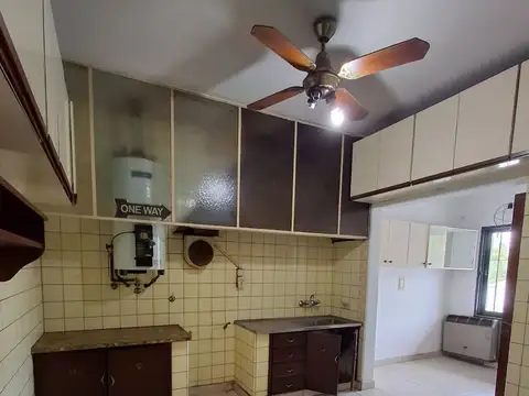 Departamento en Alquiler con 1 cocheras