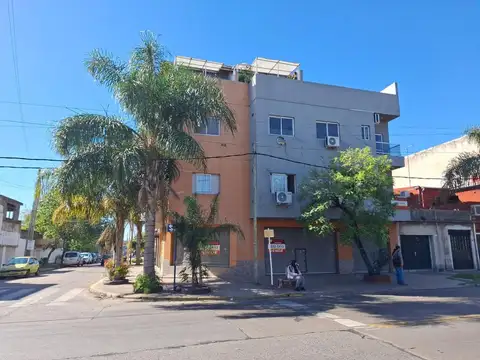 Pedro Goyena 8 , Piso 2