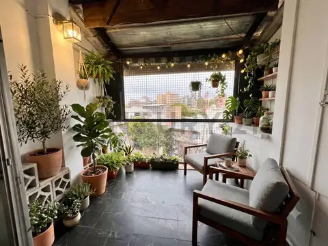 Venta de departamento 3 dormitorios en Tigre centro 4 ambientes con patio