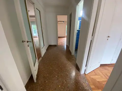 Departamento en Alquiler de 4 ambientes