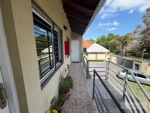 Depto Tipo Casa en Alquiler de 2 ambientes