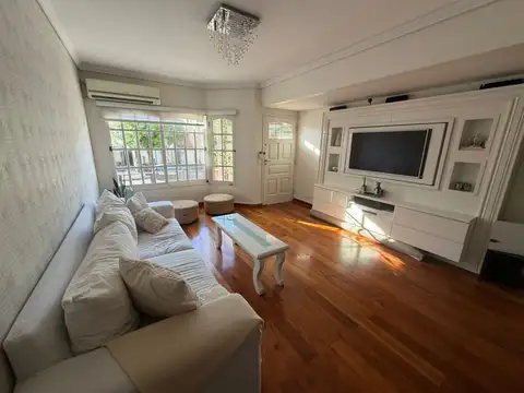 PH 4 AMBIENTES CON PISCINA EN VILLA DEVOTO