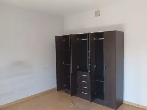 Departamento 2 Ambientes con Balcón en Merlo Centro