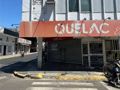 LOCALES - A LA CALLE - CORRIENTES