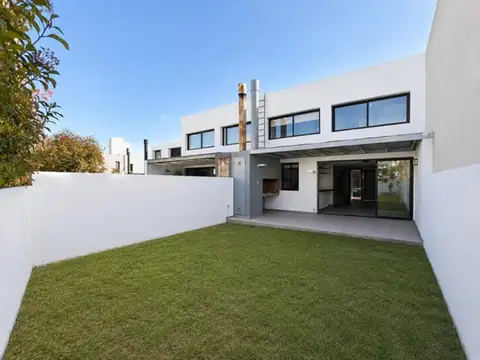 Casa en Alquiler en Greenville 2, $ 2.200.000