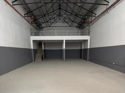 Galpon en Alquiler A Estrenar