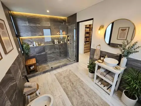 Casa en Alquiler en El Canal, USD 3.000