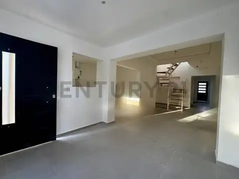 Casa en Venta en Ciudad Jardin del Palomar, USD 210.000