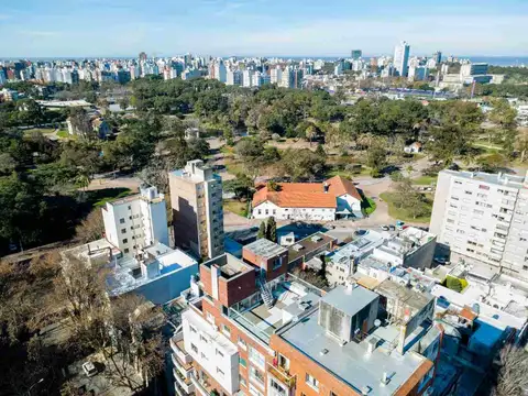 Avenida Gonzalo Ramírez 2000