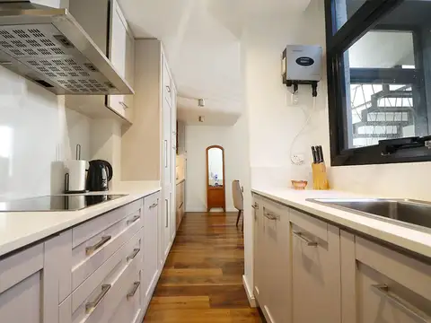 Depto Tipo Casa 3 ambientes con 2 baños