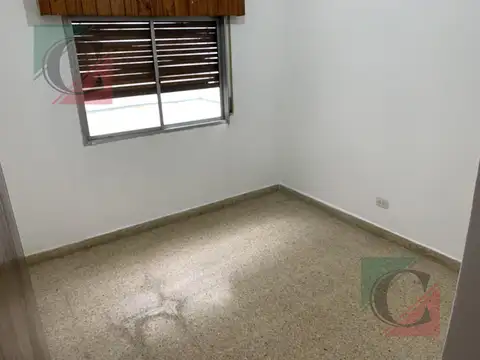 Depto Tipo Casa en Alquiler de 3 ambientes