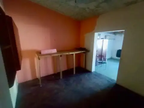 Casa A Refaccionar En Barrio Pellegrini Ii, Pilar Centro