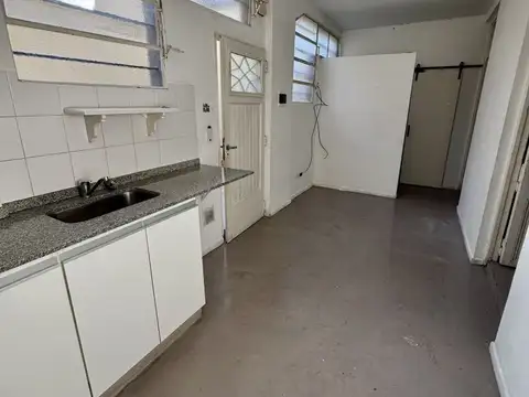 Departamento - Alquiler - Argentina, La Matanza - BERON DE ASTRADA 143