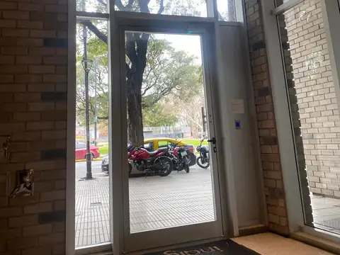 Avenida Almafuerte 100, Piso 5