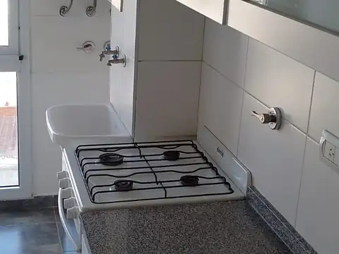 Departamento 4 ambientes con 1 baño