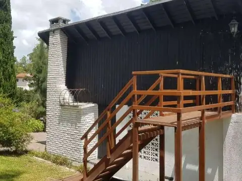 ALAMEDA 207 ESQUINA CALLE 305 700