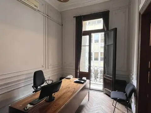 Oficina en Venta 50 años