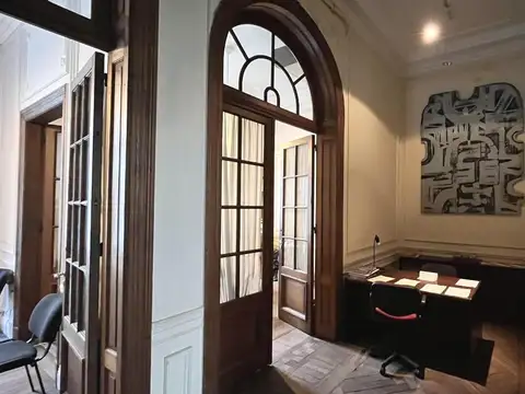 Oficina en Venta en San Nicolás, USD 240.000