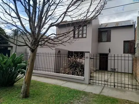 Venta de Casa 3 DORMITORIOS en City Bell