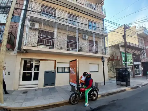Departamento 2 ambientes céntrico