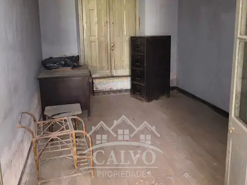 Casa 5 ambientes con 1 baño