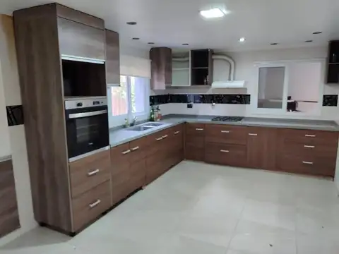 Casa en Alquiler A Estrenar