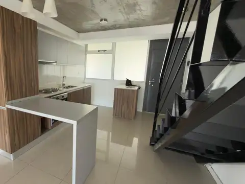 Departamento en Alquiler con 1 cocheras