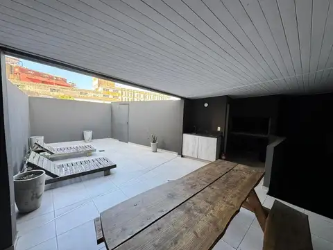 Departamento en Alquiler en Luis Agote, $ 300.000