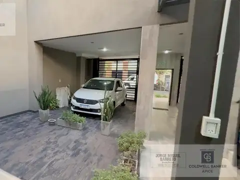 Depto Tipo Casa en Venta de 2 ambientes