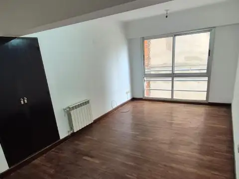 Departamento en Venta en Zona Centro, USD 90.000