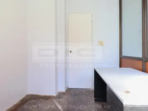 Oficina en Venta en Monserrat, USD 45.000