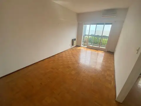 Departamento en Alquiler 50 años