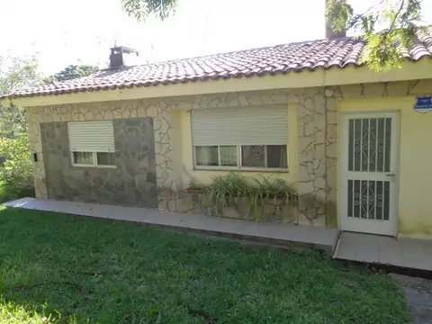 Carlos Gardel 3909 , Piso 0