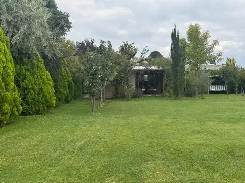 VENTA LOTE CON CASA TIPO LOFT LUJÁN DE CUYO