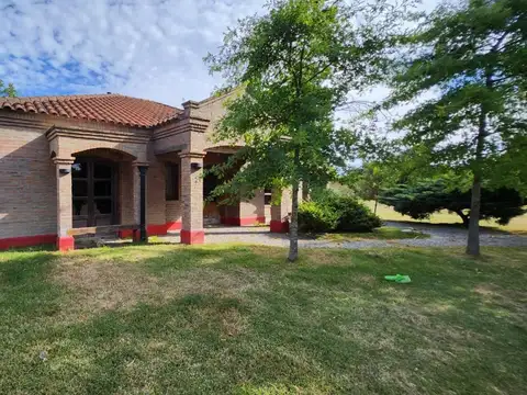 CASA EN VENTA CON ANTICIPO+CUOTAS, UNICA OPORTUNIDAD!