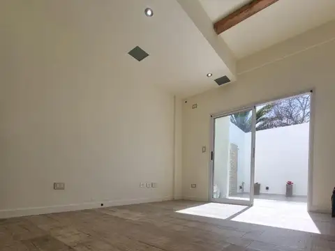 Departamento en Venta con 1 cochera