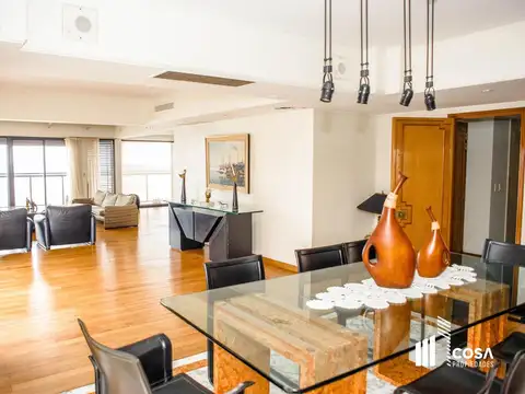 Departamento 9 ambientes con 4 baños