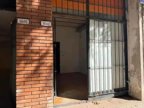 Local en Venta en Villa Ortuzar, USD 240.000