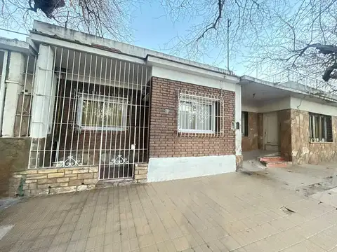 Gobernador González al 700