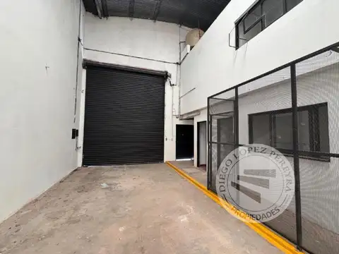 Galpon en Alquiler en Munro, $ 5.000.000