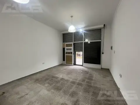 Local en San Antonio De Padua