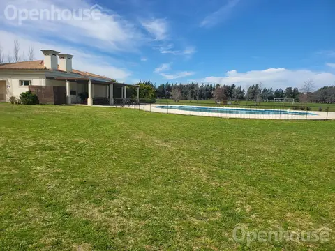 Terreno en Venta en Los Pinares Country Club, USD 50.000