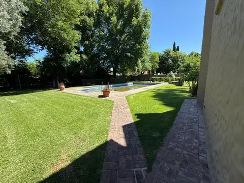 Terreno en Venta de 965,0 m2