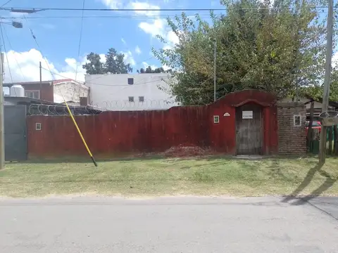 Lote en venta con construcción a terminar en Maschwitz