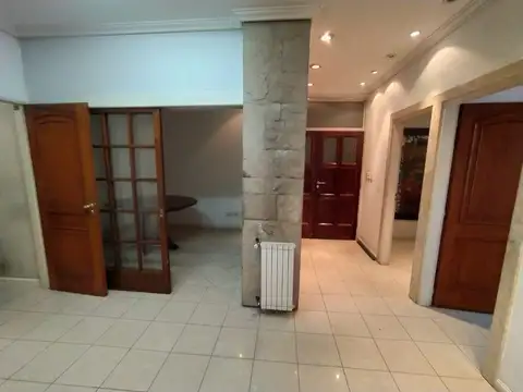 Oficina en Alquiler en Morón Norte, $ 500.000