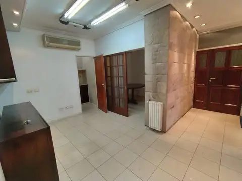 Gral Eduardo Munilla 800, Piso PB