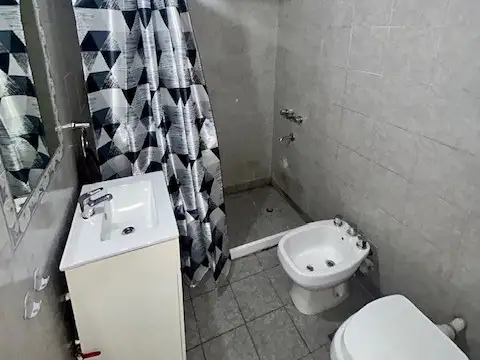 Avenida Belgrano 200, Piso 1