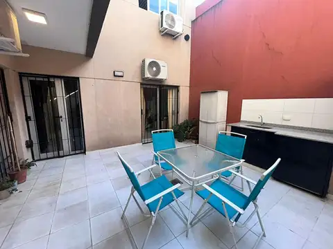 Depto Tipo Casa en Alquiler de 3 ambientes