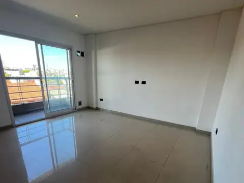 Alquiler 2amb Y COCHERA 